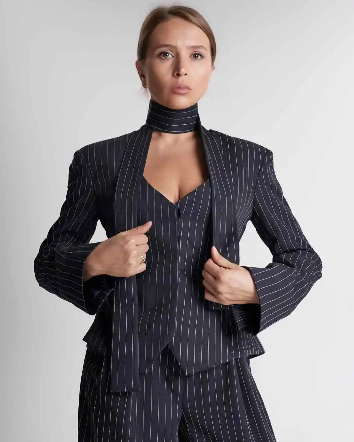 Simple Women Stripe Blazer Fashion Celebrity Mini Jacket Designed Graduation Gown 3 Pieces Casual Prom Dress Customized