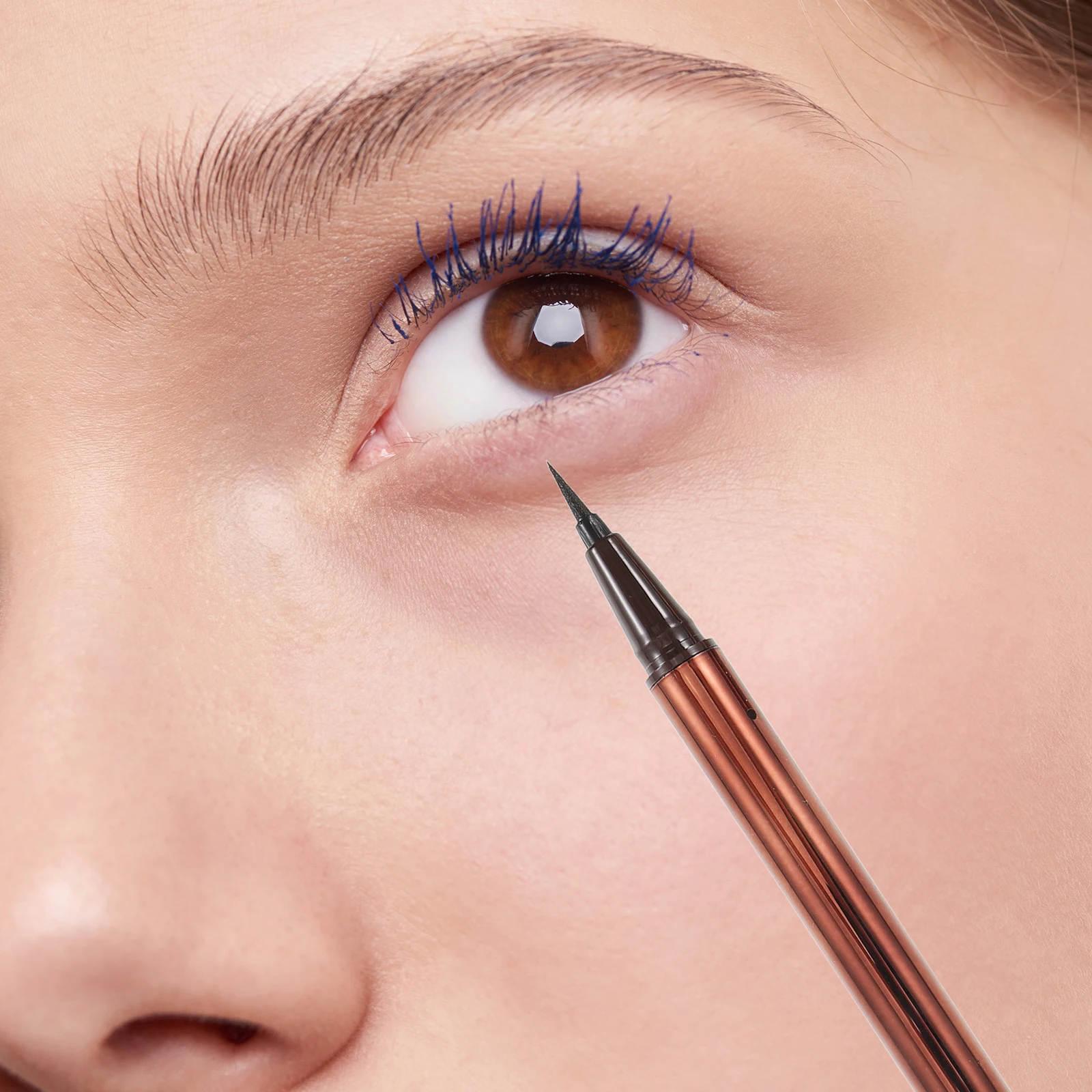 

Waterproof Eyeliner Pen Quick Dry Liquid Eye Liner Female Makeup Supply Oil Resistant Travel Eye Line Drawing Tool