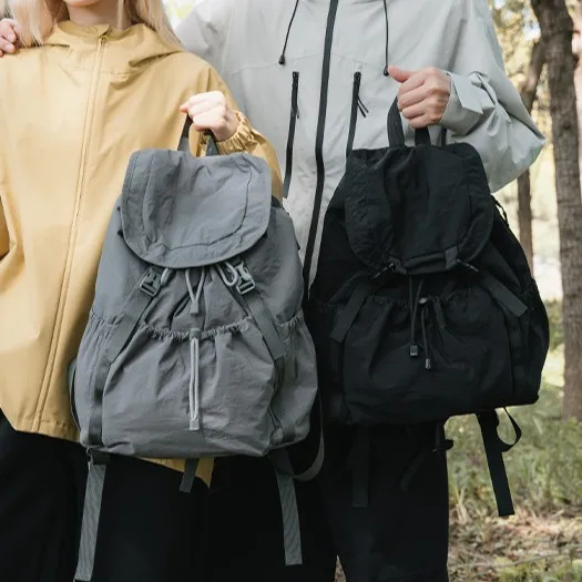 New Korean Niche Large Capacity Lightweight Nylon Backpack Women Casual Travel Fashion Commute College Student Bag