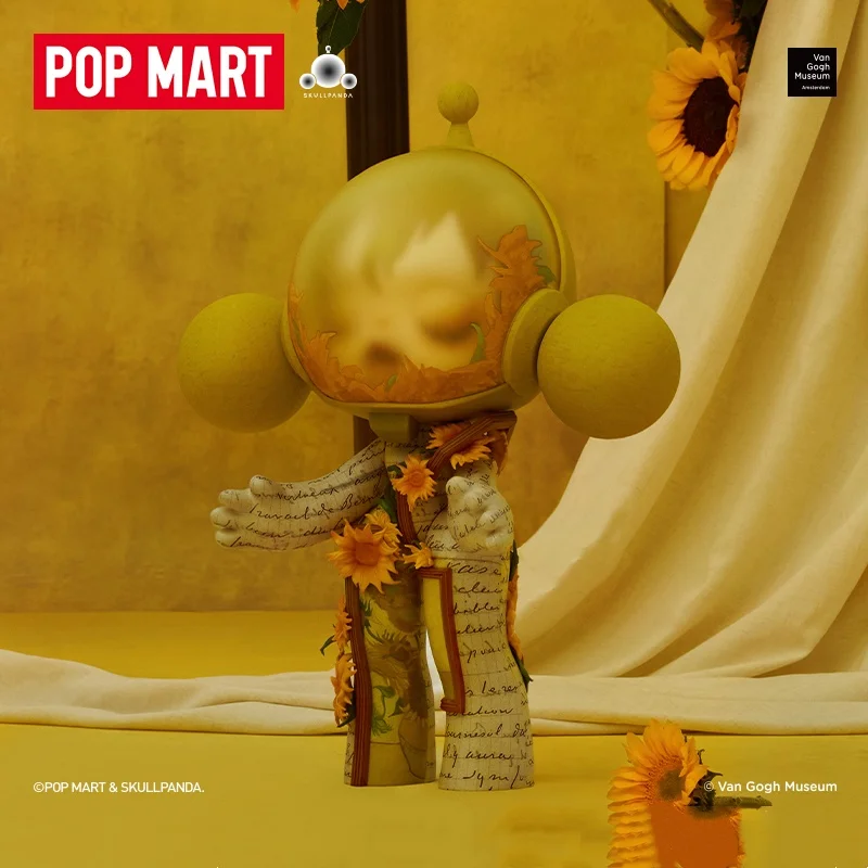 POPMART MEGA SKULLPANDA 400% متحف فان جوخ سلسلة عباد الشمس صندوق غامض صندوق أعمى أصلي تخمين اللعب حقيبة حلية التماثيل