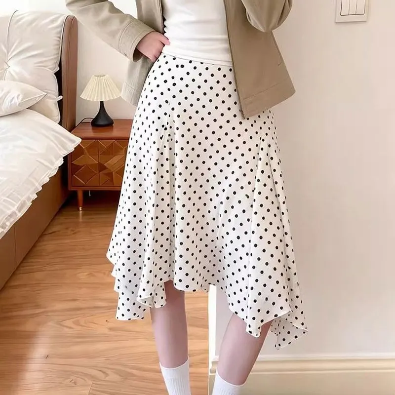 

Irregular Vintage Korean Polka Dot Skirts Spring Summer A-Line Basic Female Clothing High Waist Fashionable Folds Knee Skirts