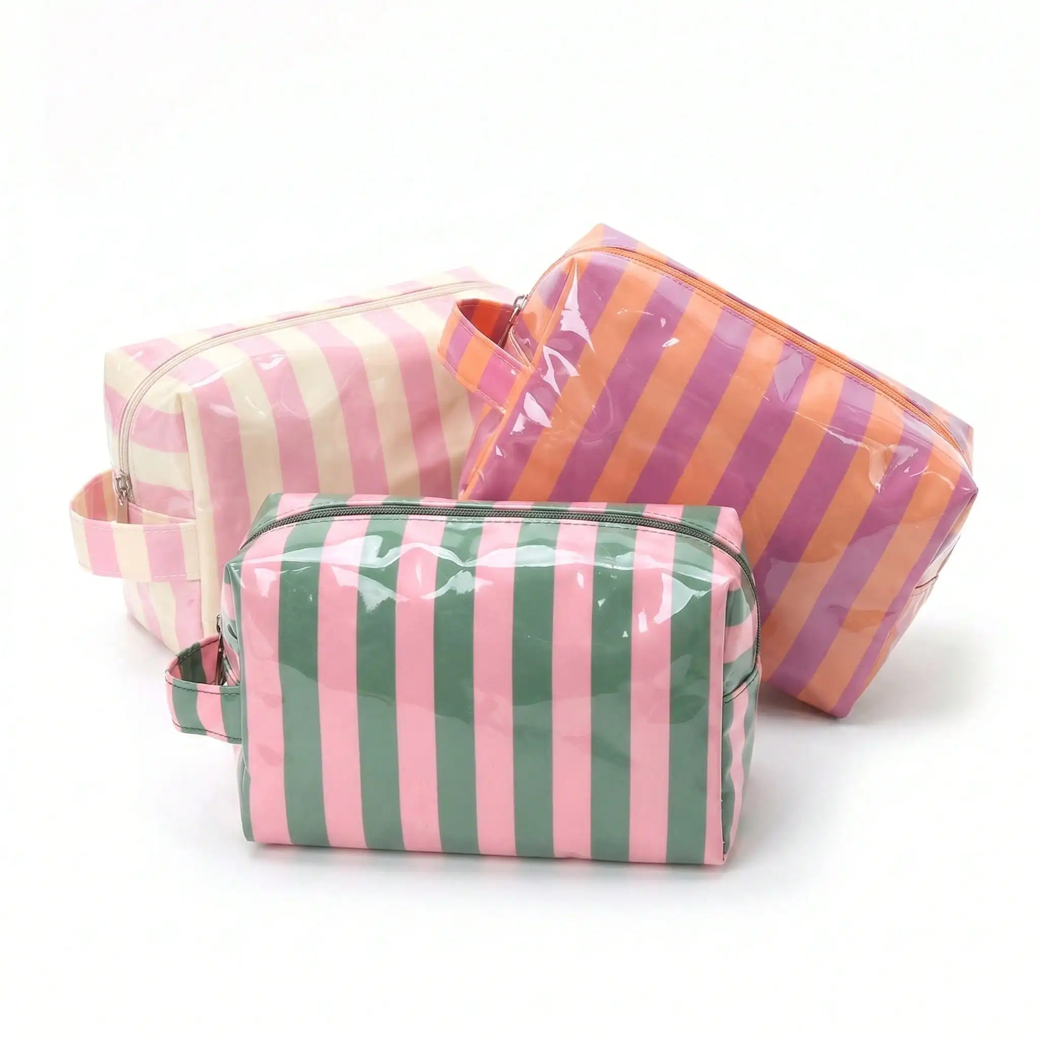 Large-capacity Lightweight Travel Makeup Bag, Featuring Striped Zipper Design and A Designated Space for Storing Cosmetics