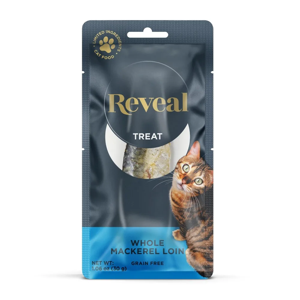 

Whole Mackerel Loin Cat Treat, 12 Ct 1.06 oz Pouches