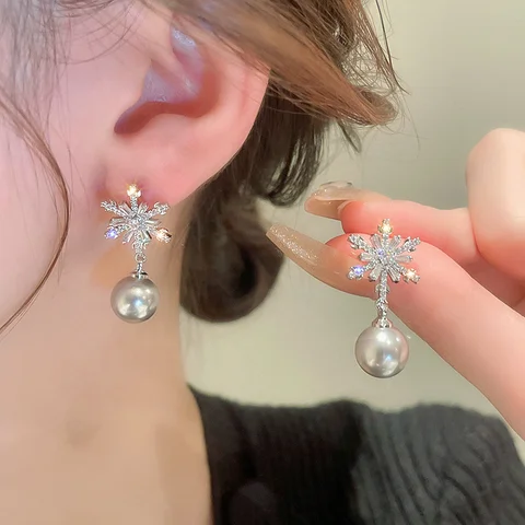 8 best sales örhängen med strassten - №7