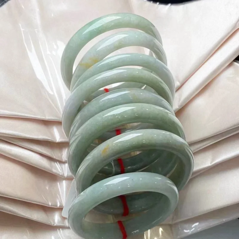 Natural a Burma Women's Artistic Style Oil Green Jade Bracelet Wholesale