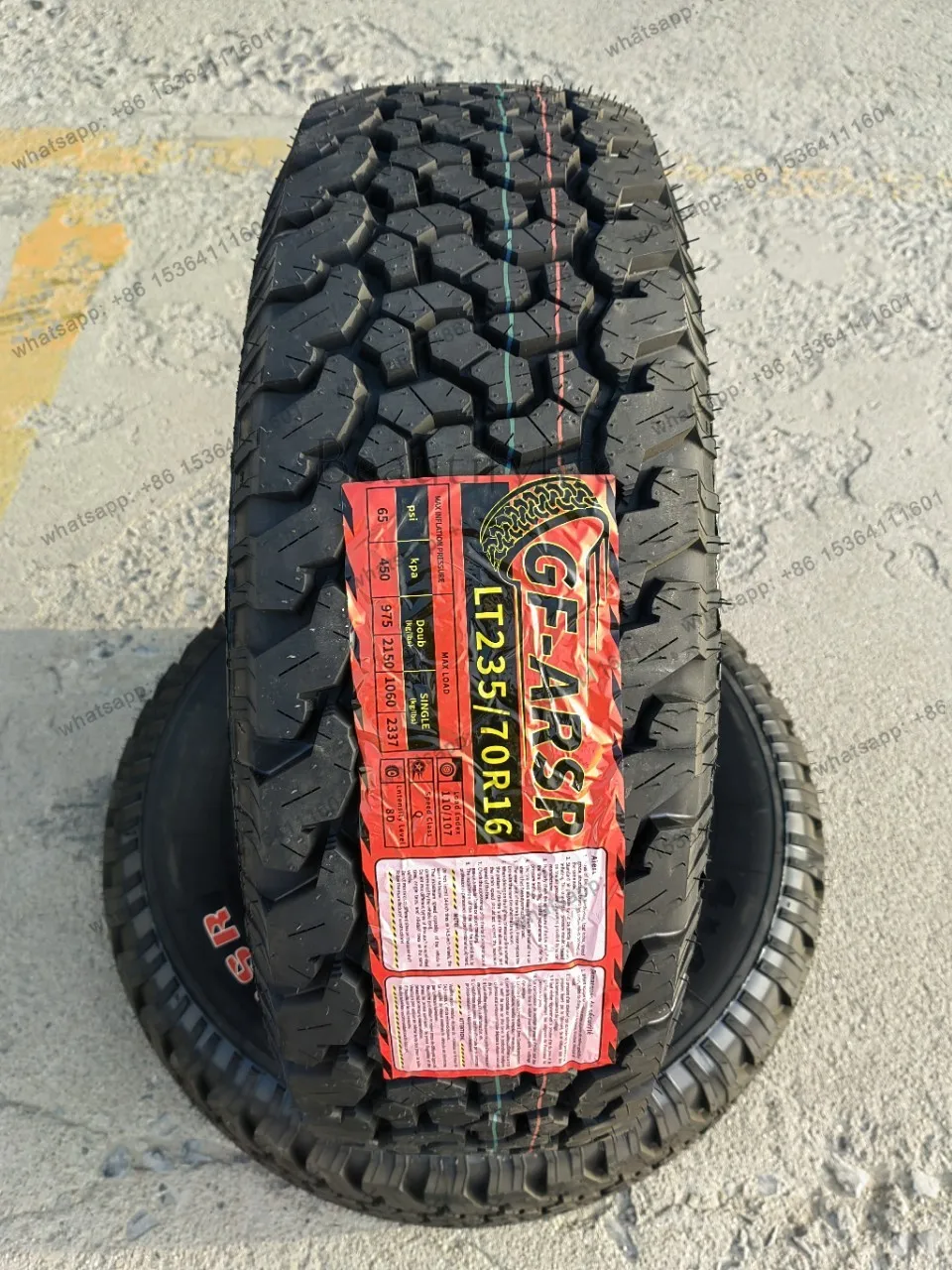Tread tire 235/70R16LT 8-ply off-road AT all-terrain thickened car accessory tire