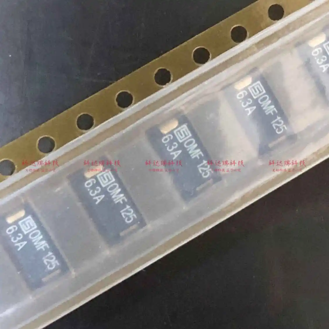 20pcs/SMD Fuse OMF125 6.3A
