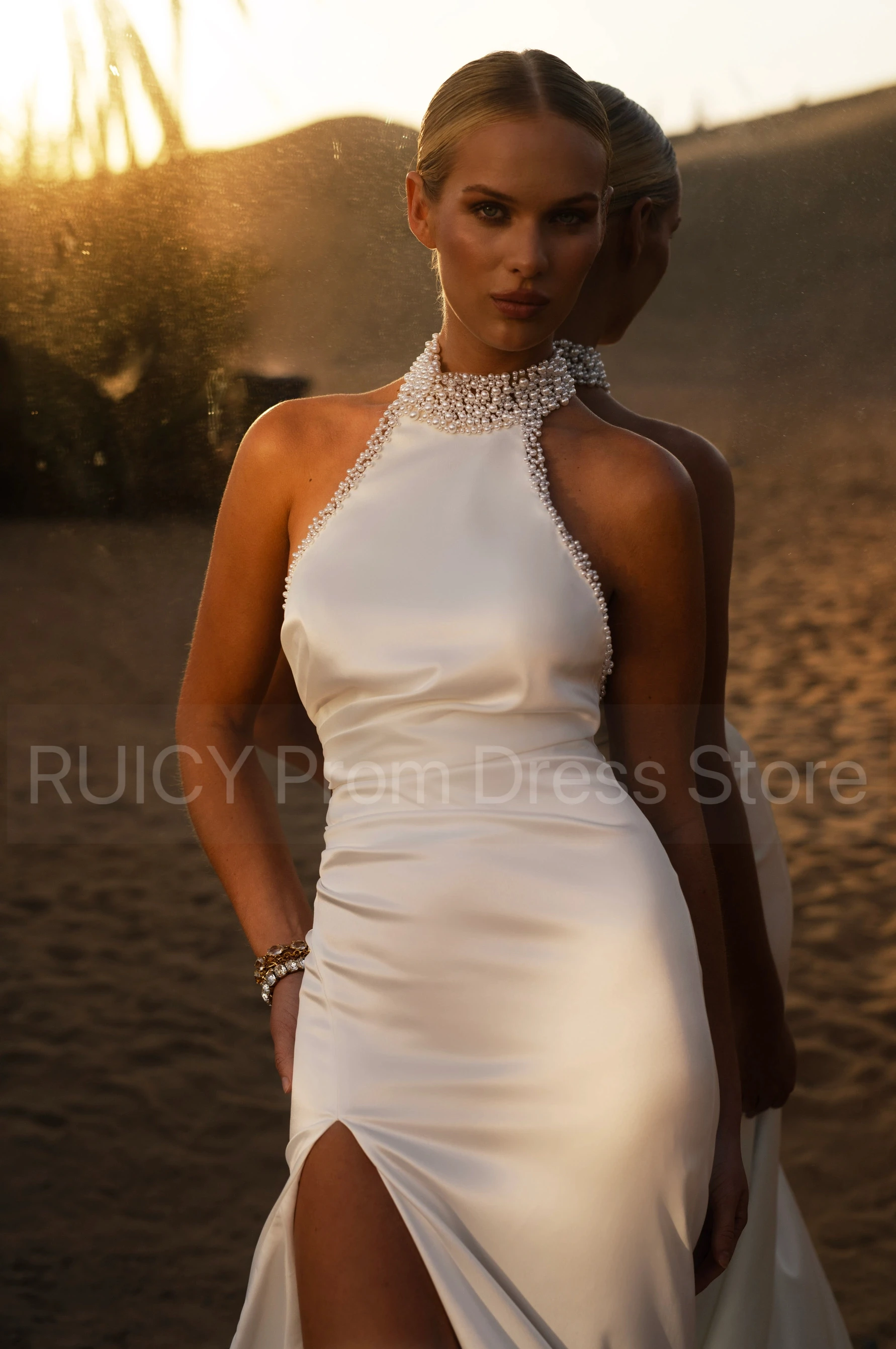 Sexy Backless Trouwjurken Zeemeermin Luxe 2025, Halter Satijn Parels Bruidsjurk Voor Bruid Feestjurk Met Split robe de mariée