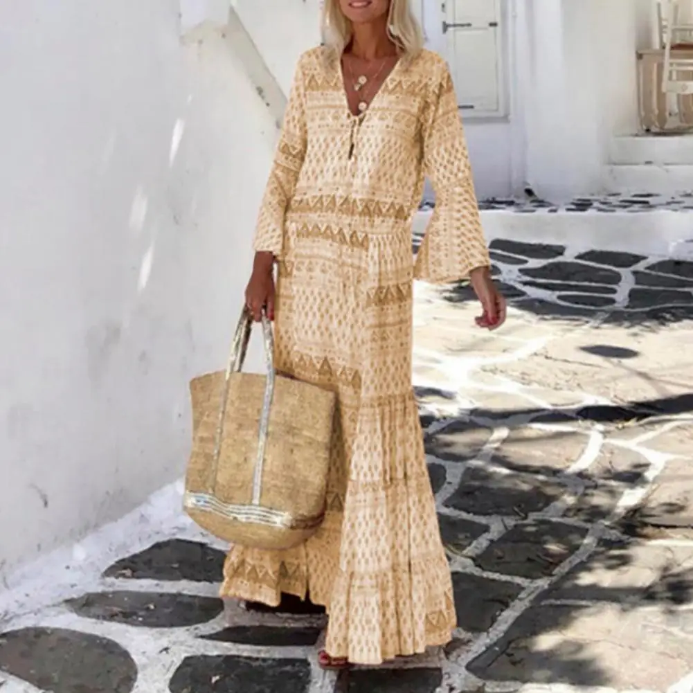 Women Vintage Geometric Print Long Party Dress Elegant Flare Sleeve Long Beach Dress 2022 Sexy Spring Summer V Neck Maxi Dresses