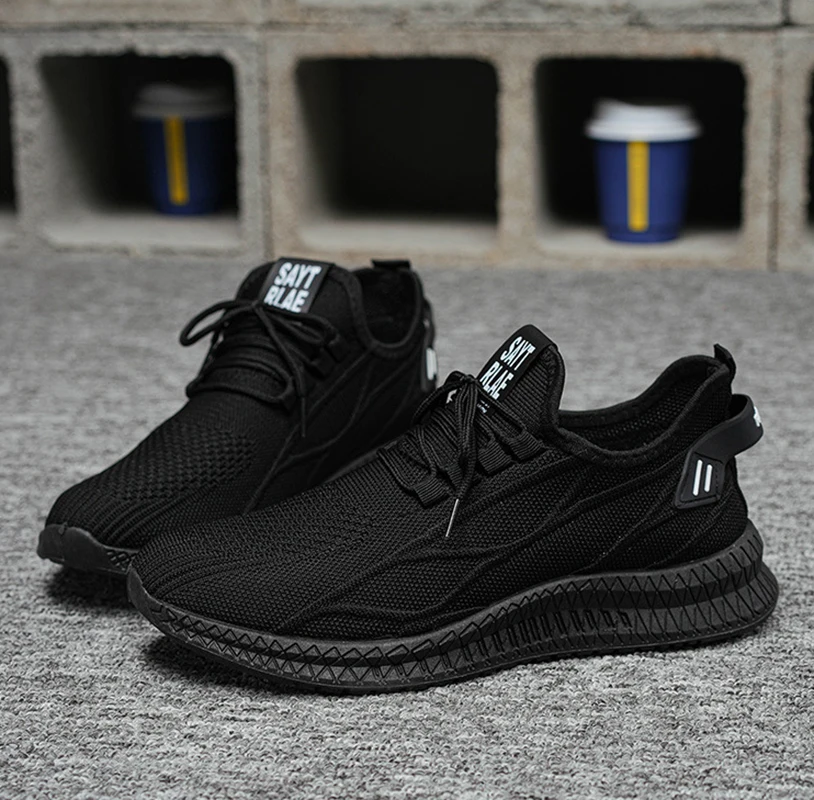 High-Quality Fashion Outdoor Leisure Sports Shoes Breathable And Comfortable Non-Slip Platform Training Shoes.