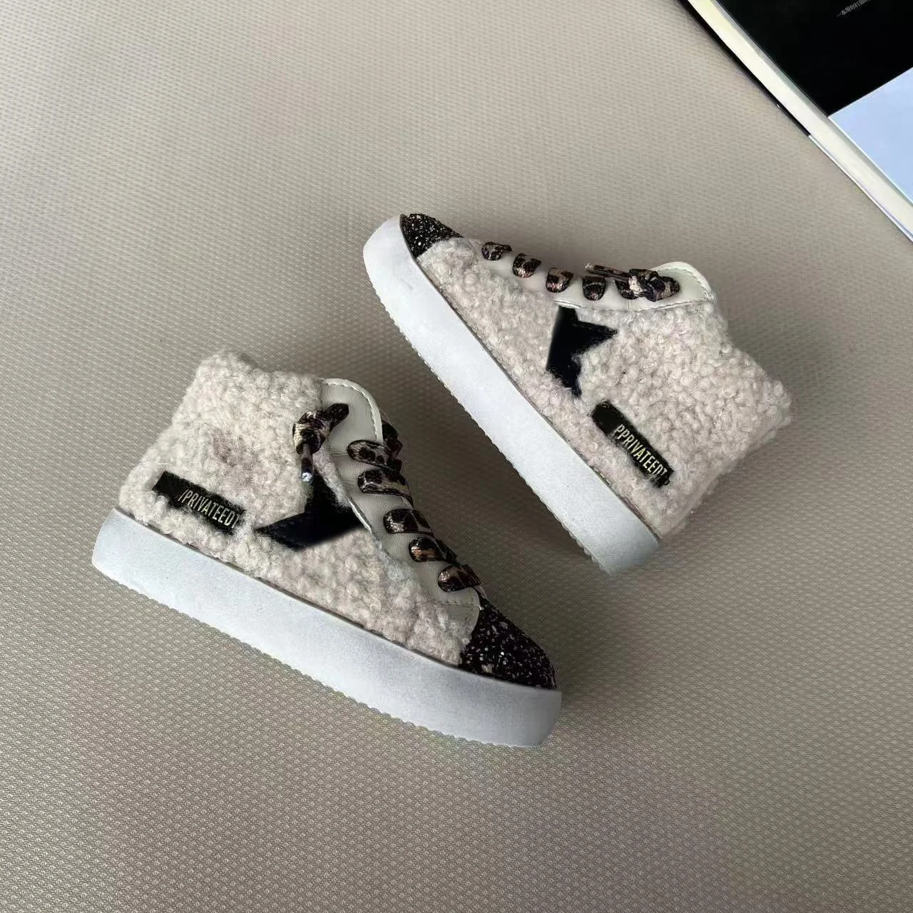 New Sequin Children Winter Board Sneakers Kids Girl Fashion Warm Fur Shoes Boy Casual Outsaid Sport Star Leopard Shoes XZ004