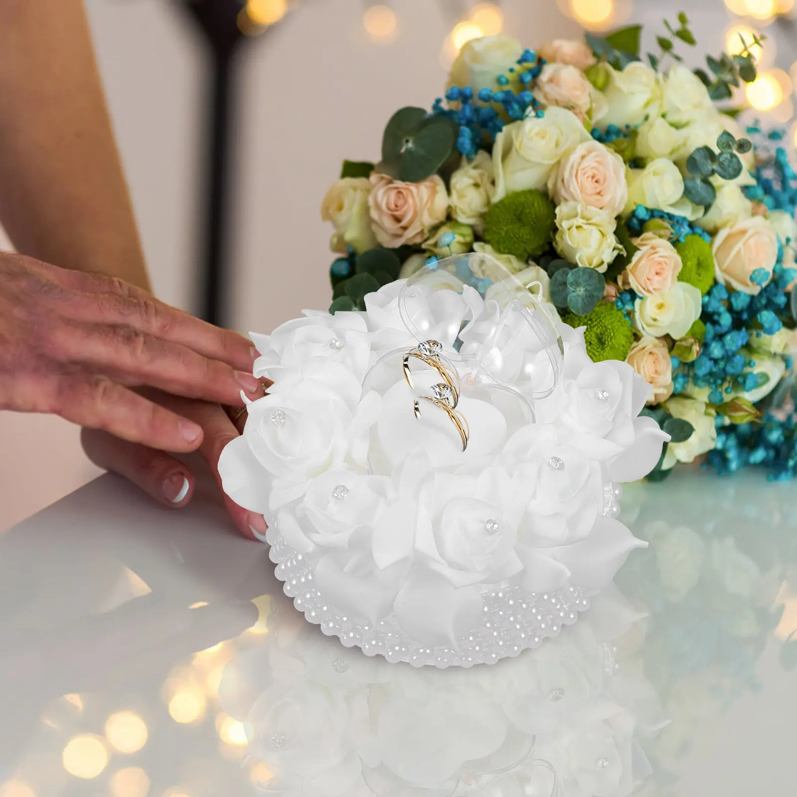 

Wedding Ring Pillow Case Cake Shape Rose Decoration Soft Cloth Pearl Material Lightweight Ring Box for Wedding Engagement Bridal