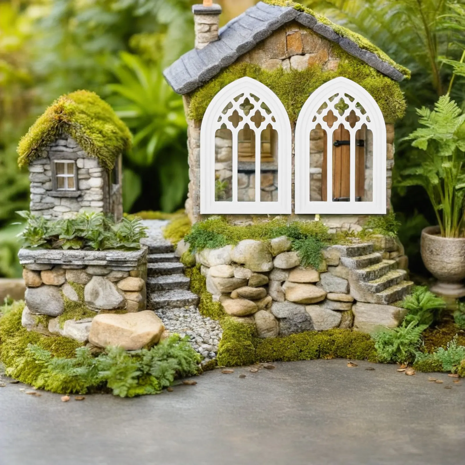 

2Pcs Miniature Dollhouse Windows European Style Plastic Simulation Window for Playhouse Decor Miniature Furniture Accessories