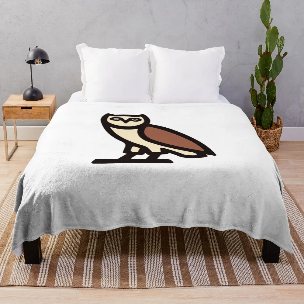 

Ovo Throw Blanket