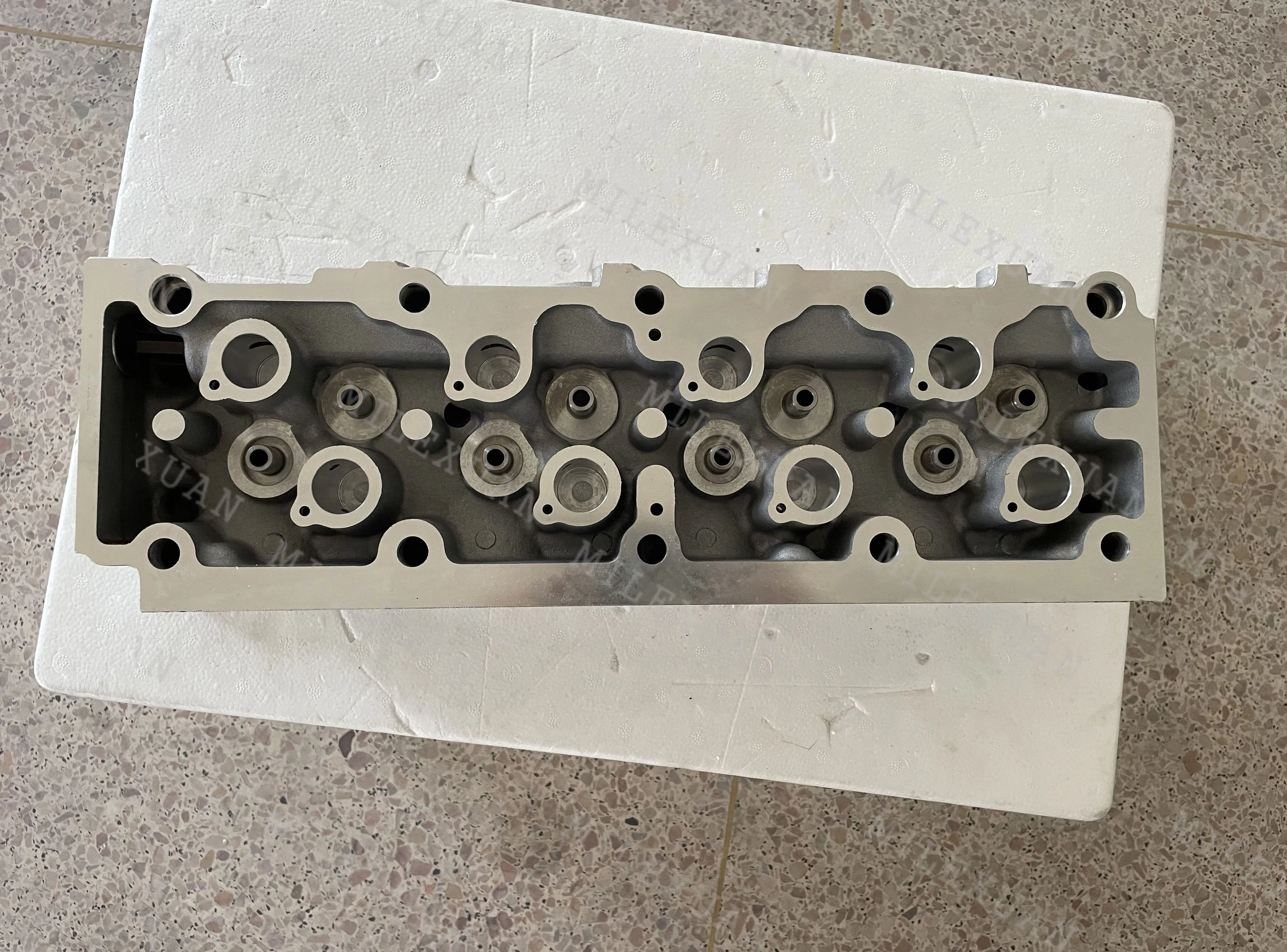 C20NE/C20SEH/LUV 2.2L Engine Cylinder Head 90209851/96 For Chevrolet, For Opel Omega/Vectra/Ascona