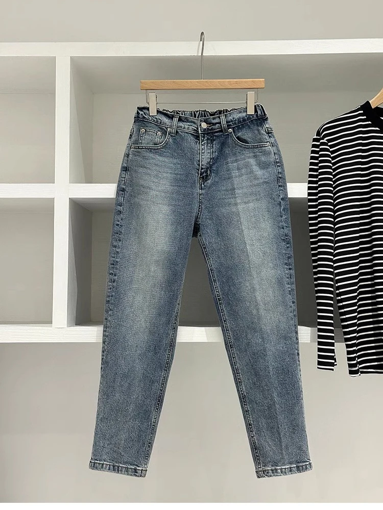 

Men's Slim Fit Straight Leg Jeans mid High Waist Water Washed Casual Autumn Pants X•T Brand Youth Fashion Korean Style