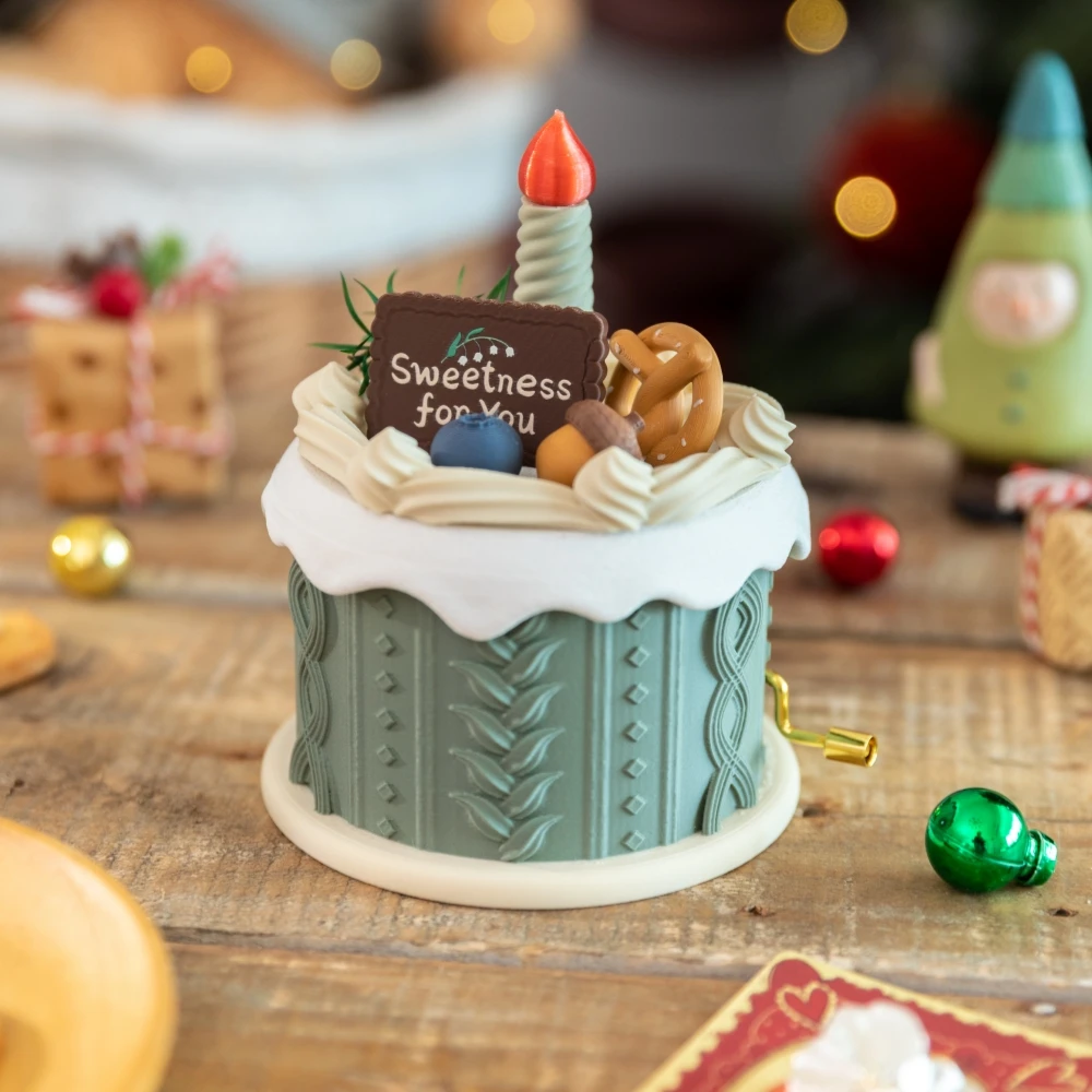Cute Christmas Cake Hand Crank Music Box Collectible Figurines Jewelry Storage Home Room Desktop Decor Birthday Holiday Gift