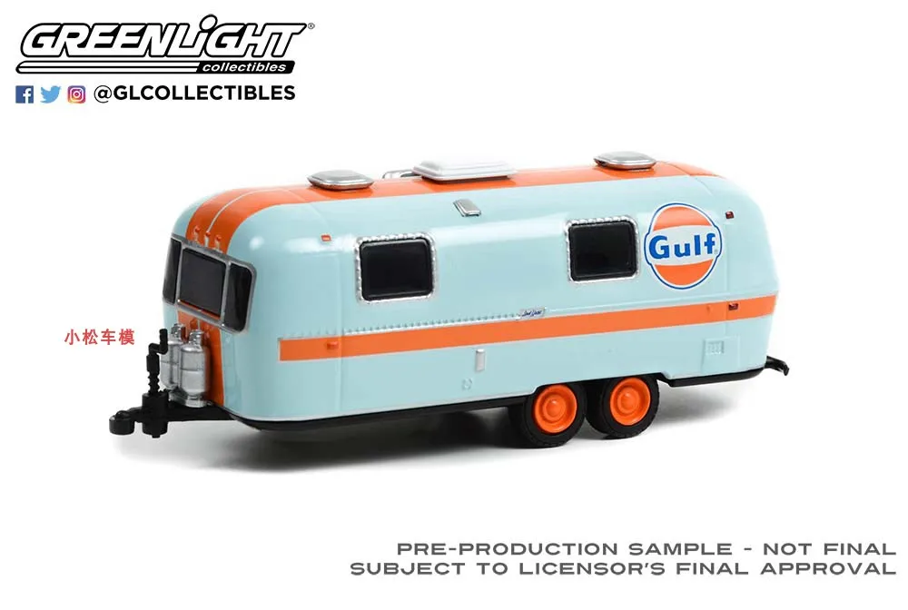 1:64 1971 Airstream Double-Axle Land Yacht Safari Custom Alloy Car Model Collectible Toy Gift Souvenir Display Ornament W1092