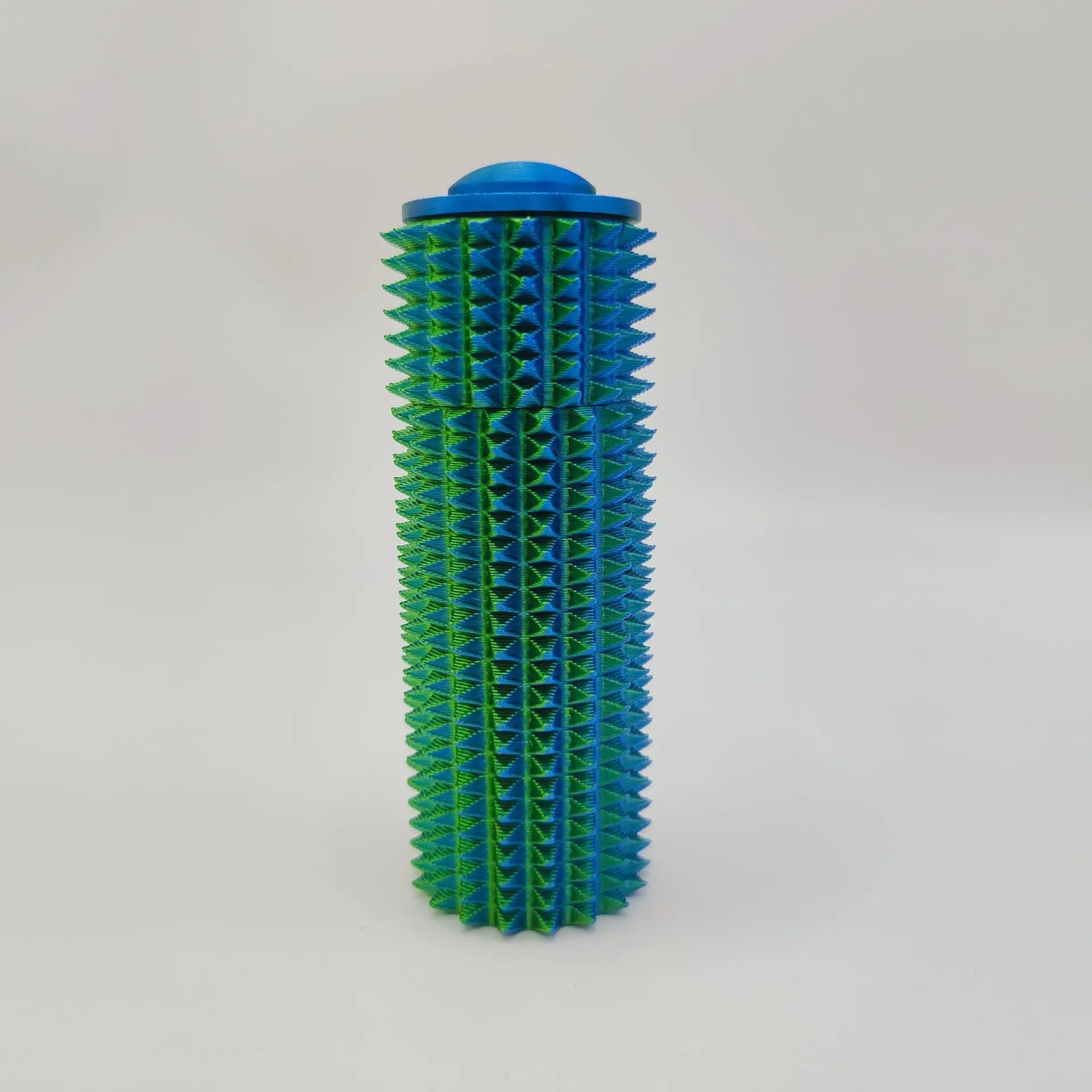 جديد ليتل Ouchies جيب لعبة صغيرة صغيرة Grippie المسامير تدوير قبضة القلق لعبة المفاتيح لتخفيف القلق الجدة الإيجابية