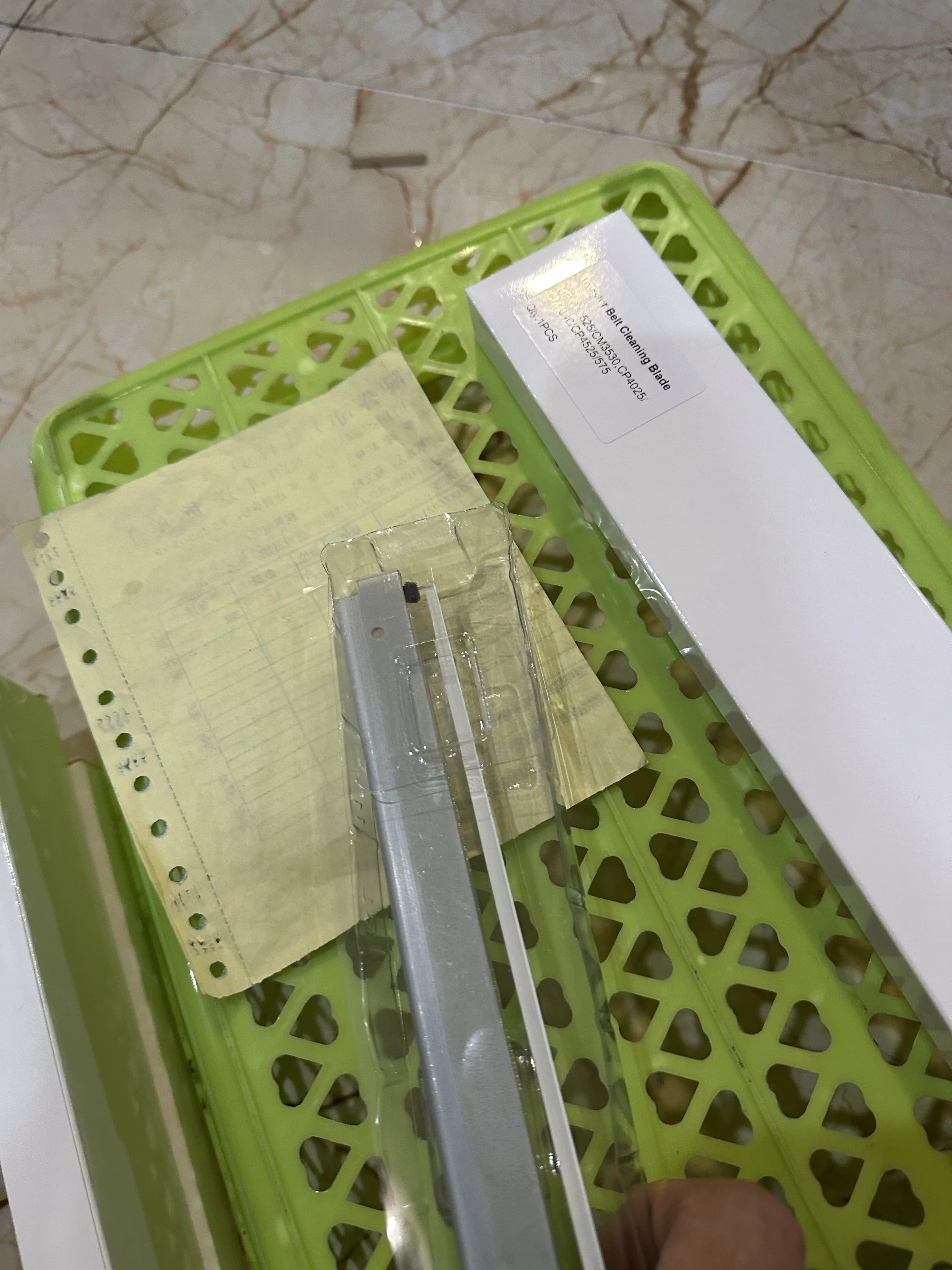 

1X CC468-67907 Лезвие для чистки ремня переноса для HP CM3530 CP3520 CP3525 500 Color M551 M570 M575 CM4540 CP4025 CP4525 M651 M680