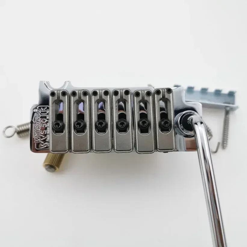 

Wilkinson WVS50IIK Guita Tremolo Bridge with Matching Satin Saddles Chrome High Quality