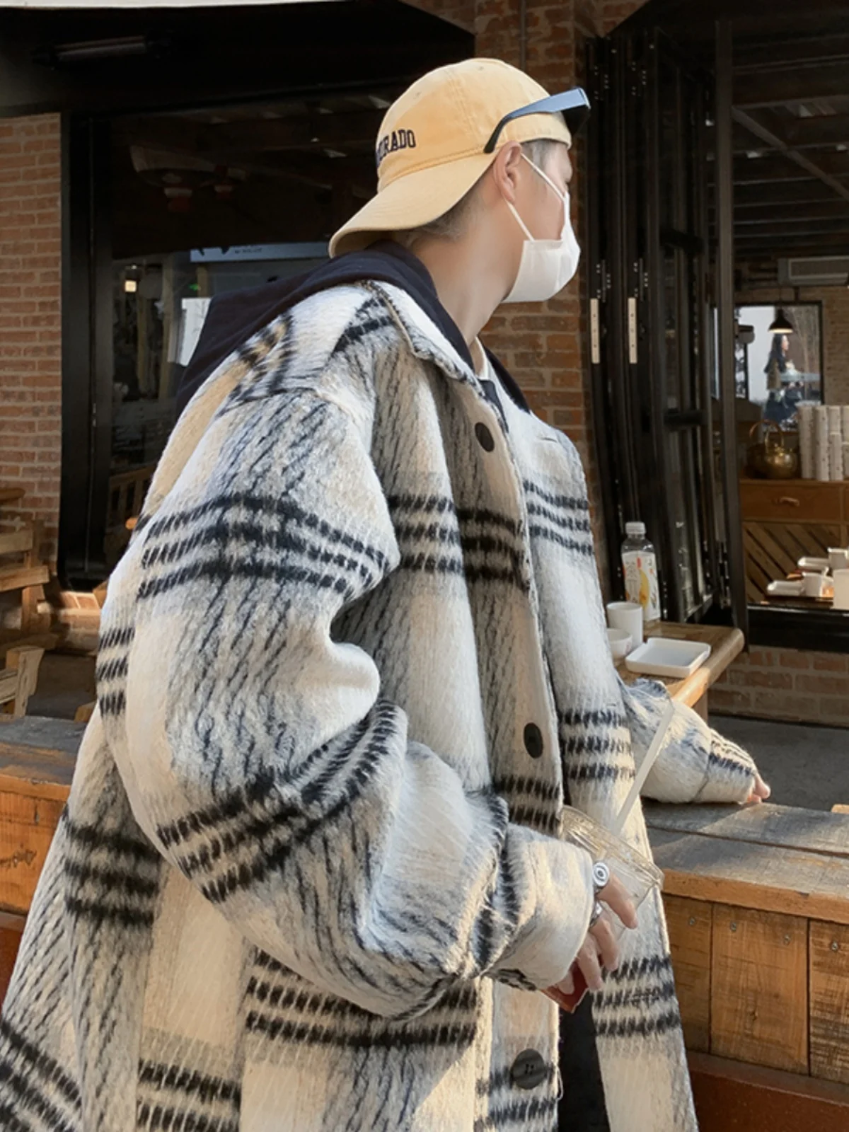 

Утепленное мужское зимнее пальто в клетку в американском ретро-стиле, свободное твидовое пальто, молодежное повседневное пальто на одной пуговице