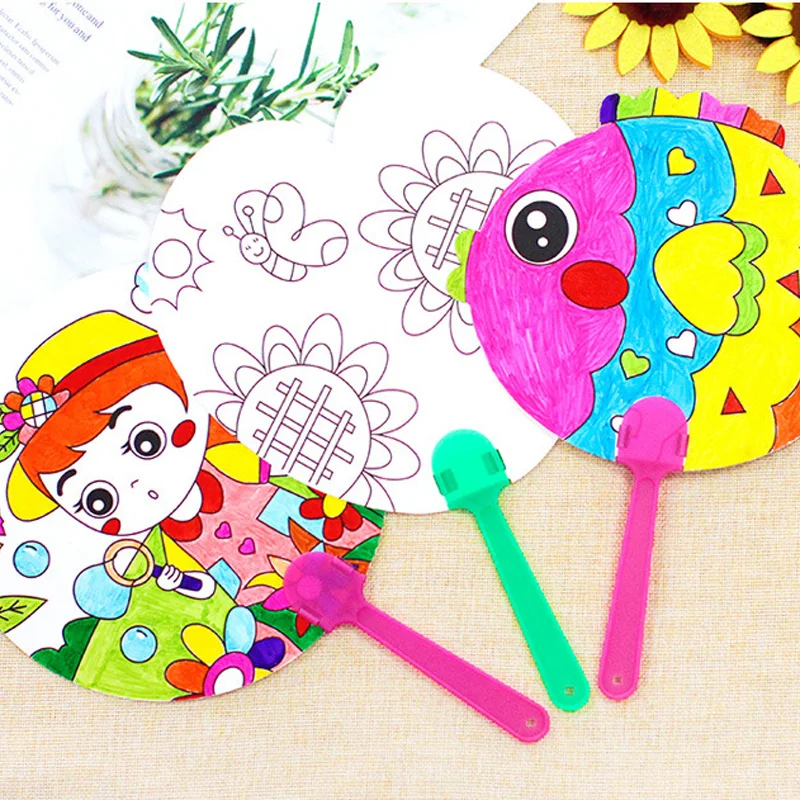 

Random 5 Pcs/Set DIY Graffiti Fan Kids Hand-painted Painting Coloring Kindergarten Creative Drawing Crafts Toys