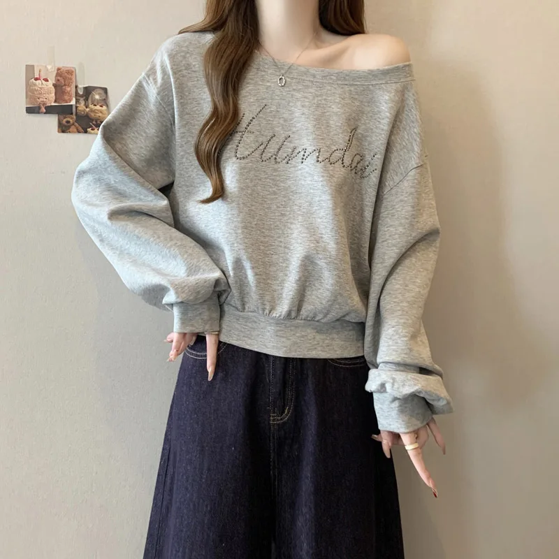 

Женские топы с длинным рукавом и вырезом на шее, футболки с принтом, свободный крой, повседневные базовые легкие эластичные футболки, осень 2025, сращенные бриллианты