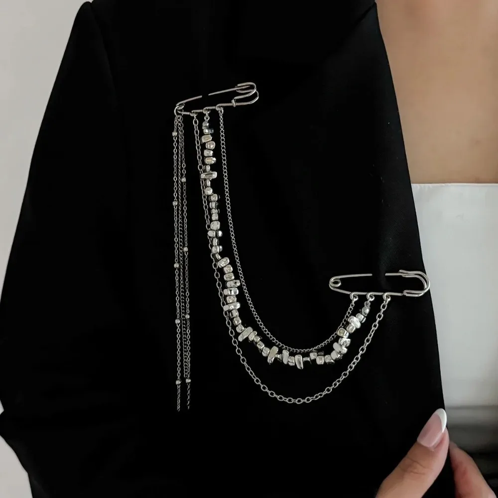 Chain Tassel Pendant Brooch Personality Alloy Multi-Layer Brooch Multipurpose Clothes Accessories Hip Hop Brooch Party Favors