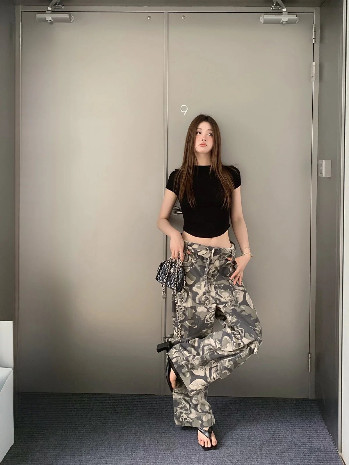 

Женские модные повседневные брюки прямого кроя с широкими штанинами, с завышенной талией, с камуфляжным принтом и розами, в стиле «Dizzy Rose Flower»