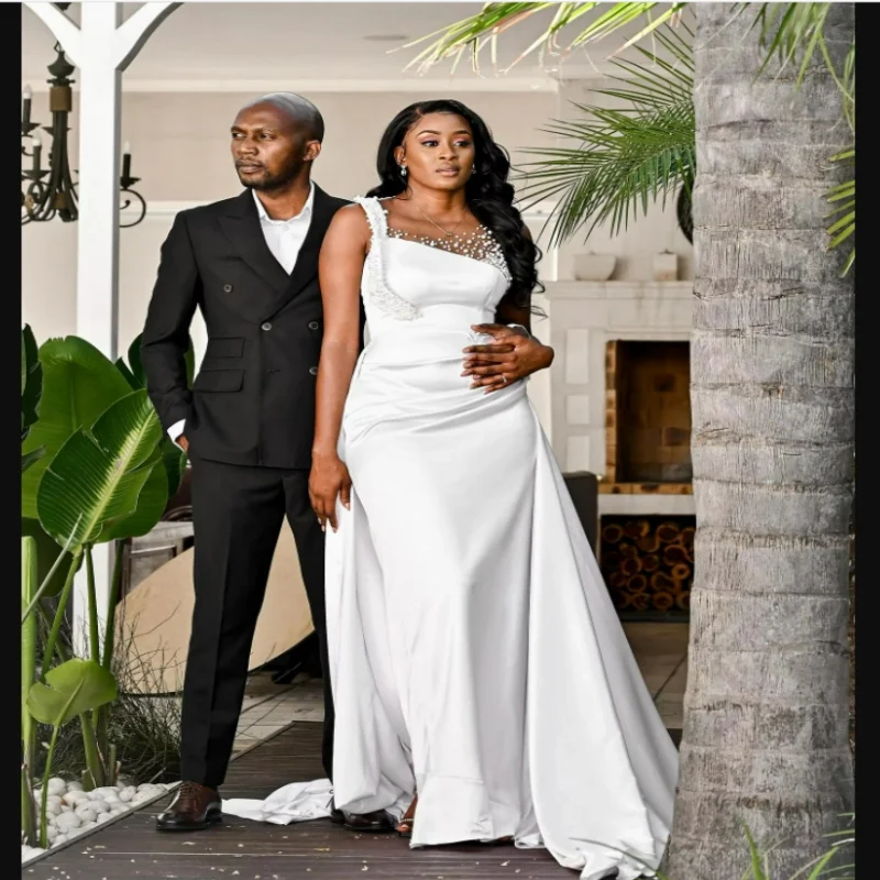 Customized Sheer Neck African Sparkly Pearls Wedding Dress Robe De Mariée  Mermaid Satin Pleats Bridal Gown with Removable Skirt