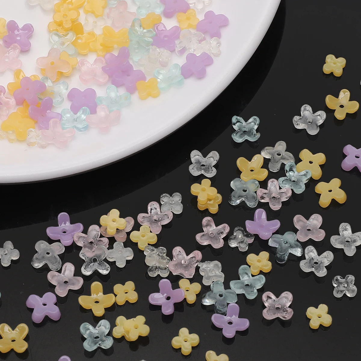 

20pcs/bag 5/7mm Resin Flower Scattered Beads Loose Spacer Beads for Jewelry Making Bracelet Necklace DIY Accessories