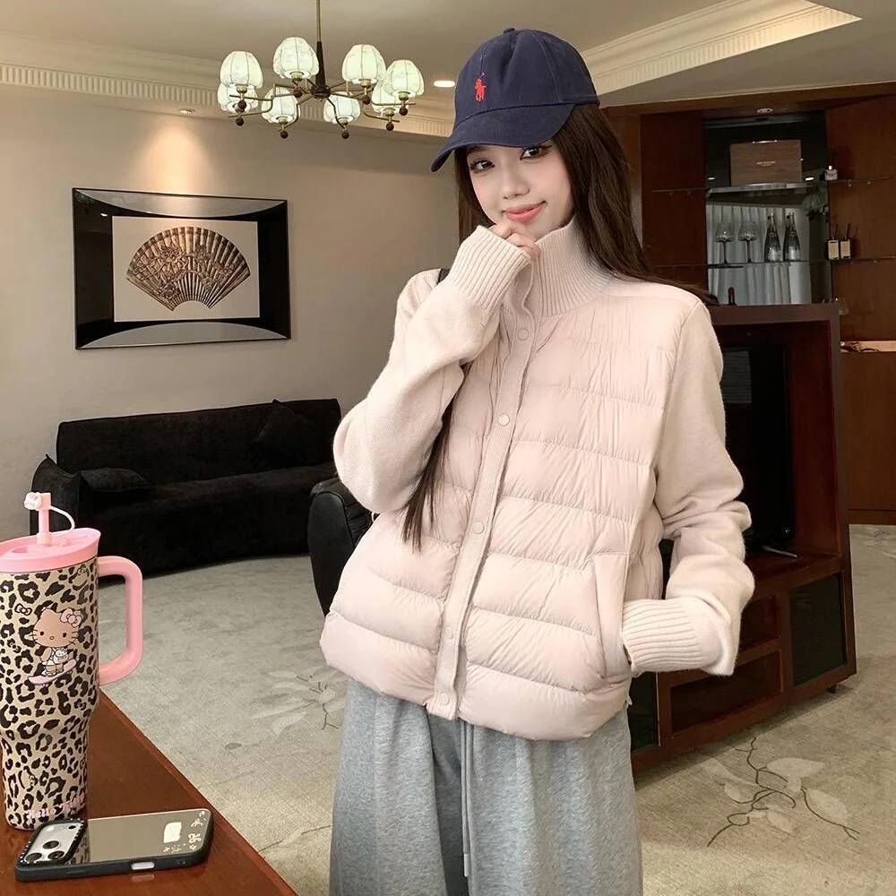 2025 شتاء جديد الكورية محبوك كم أسفل سترة المرأة قصيرة نمط لحم الخنزير الضلع الوقوف طوق 90 الأبيض بطة أسفل معطف قصير #4