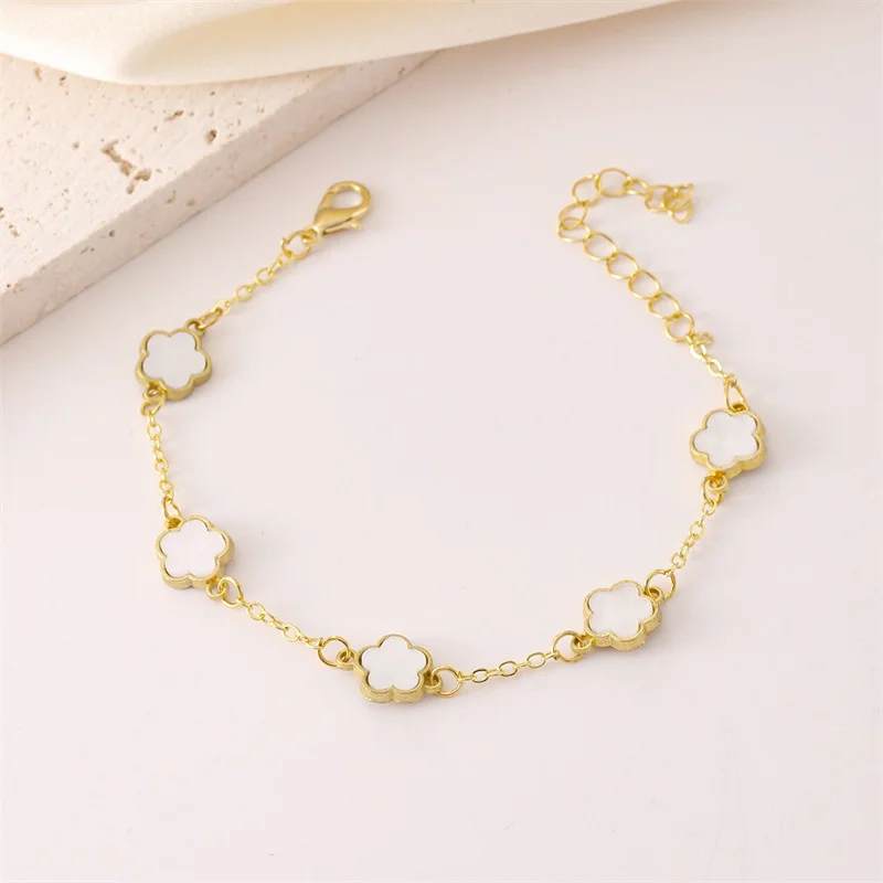 Hot Selling Elegant Five Leaf Flower Bracelet for Women Trendy Charm Metal Chain Bracelet Girls Party Jewelry Friendship Gift image 5