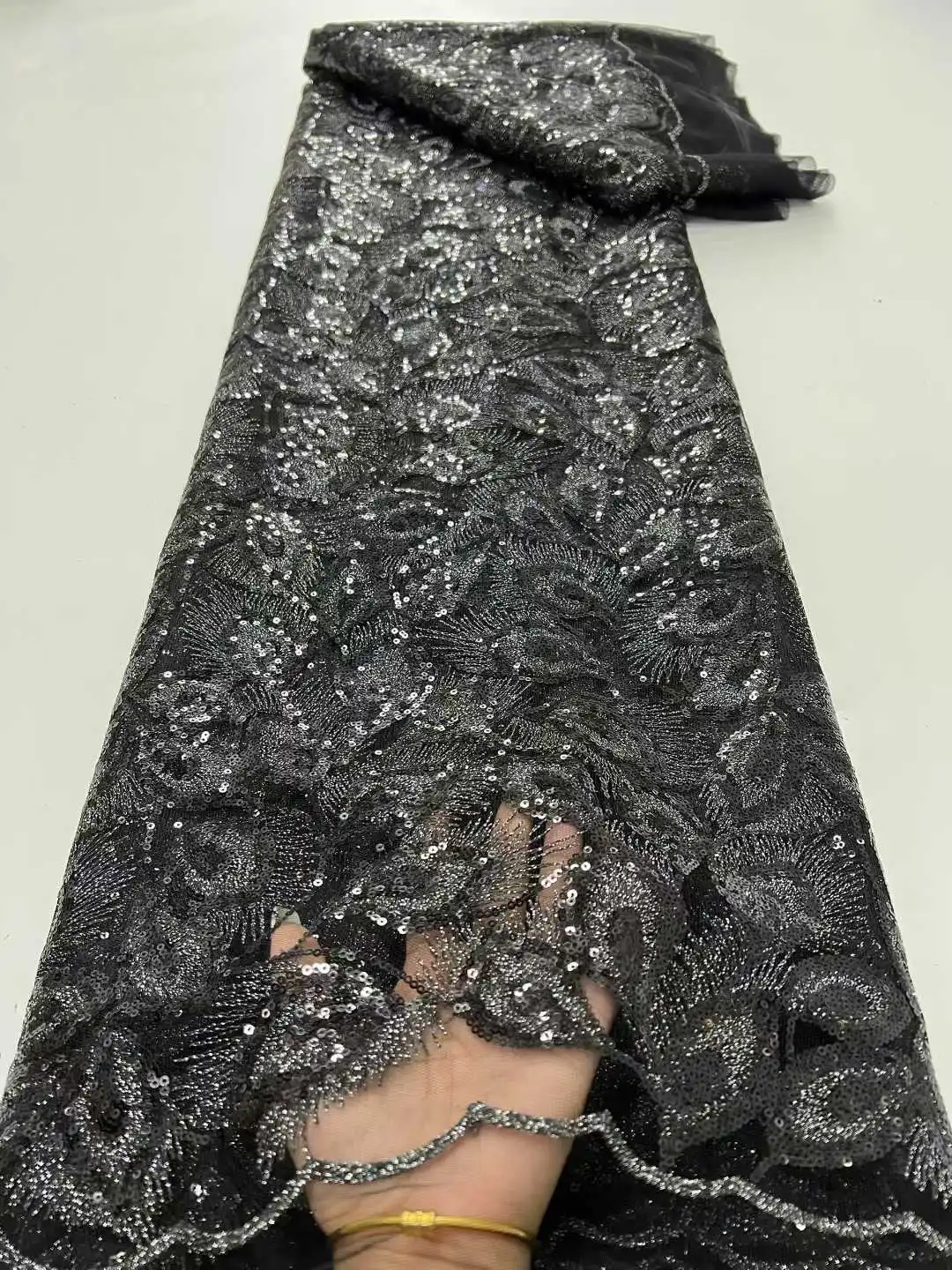 2025 แอฟริกันลูกไม้ผ้าSequinsไนจีเรียตาข่ายลูกไม้ผ้าSequins 5 หลาคุณภาพสูงสําหรับงานแต่งงานชุด