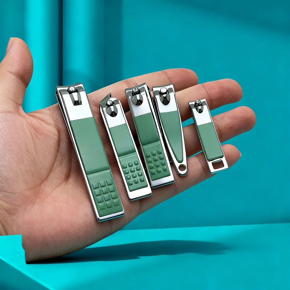 Set tagliaunghie sfumato blu rosso da 30 pezzi con kit di strumenti per manicure in acciaio inossidabile con lama convessa, con scatola portaoggetti, regalo per le vacanze