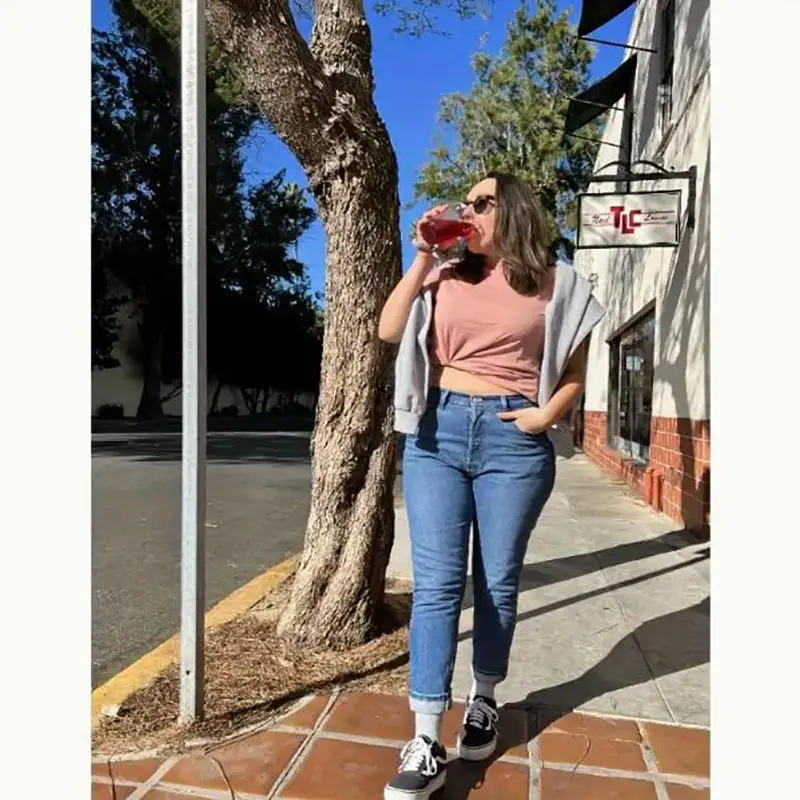 

Ремень для рубашки, регулируемый замок для рубашки, пояс для нижнего белья, защита от морщин, подхват для мужчин и женщин, сорочка, заправленная в полоску