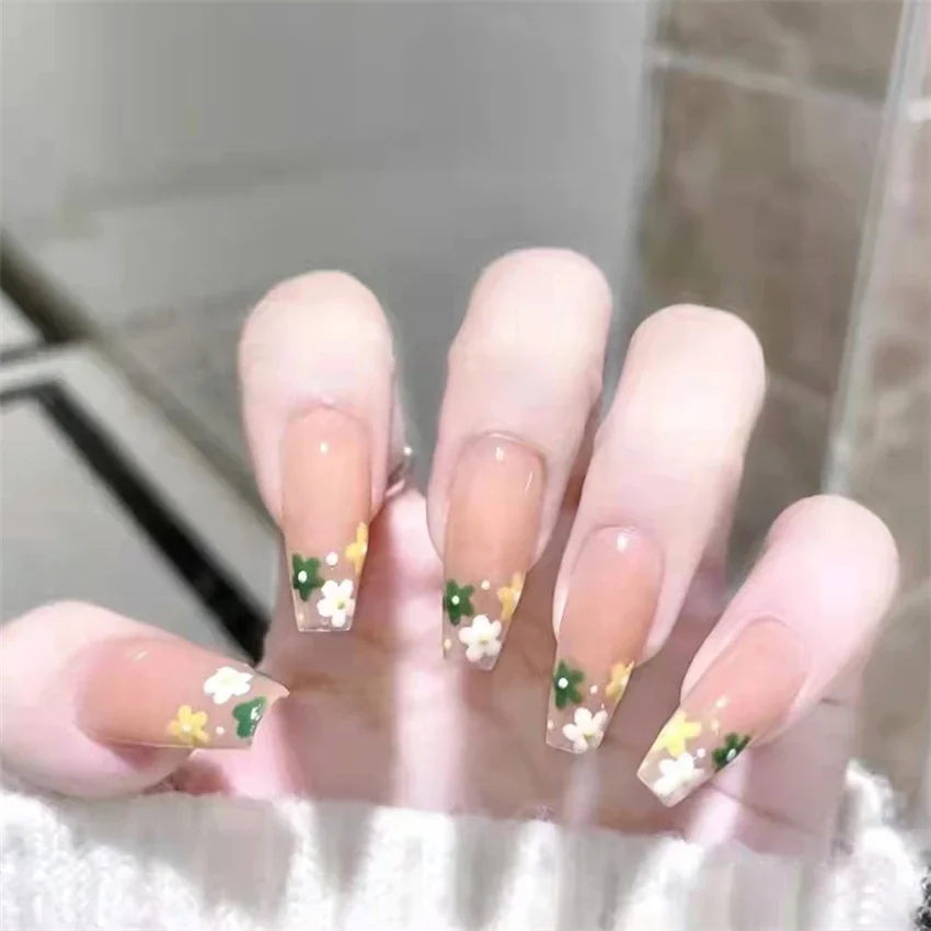 24Pcs/Set Net Slant French Temperament Fake Nails Art Gentle Nude Colour Press on Nails Handmade Short Wearing False Nails Tips