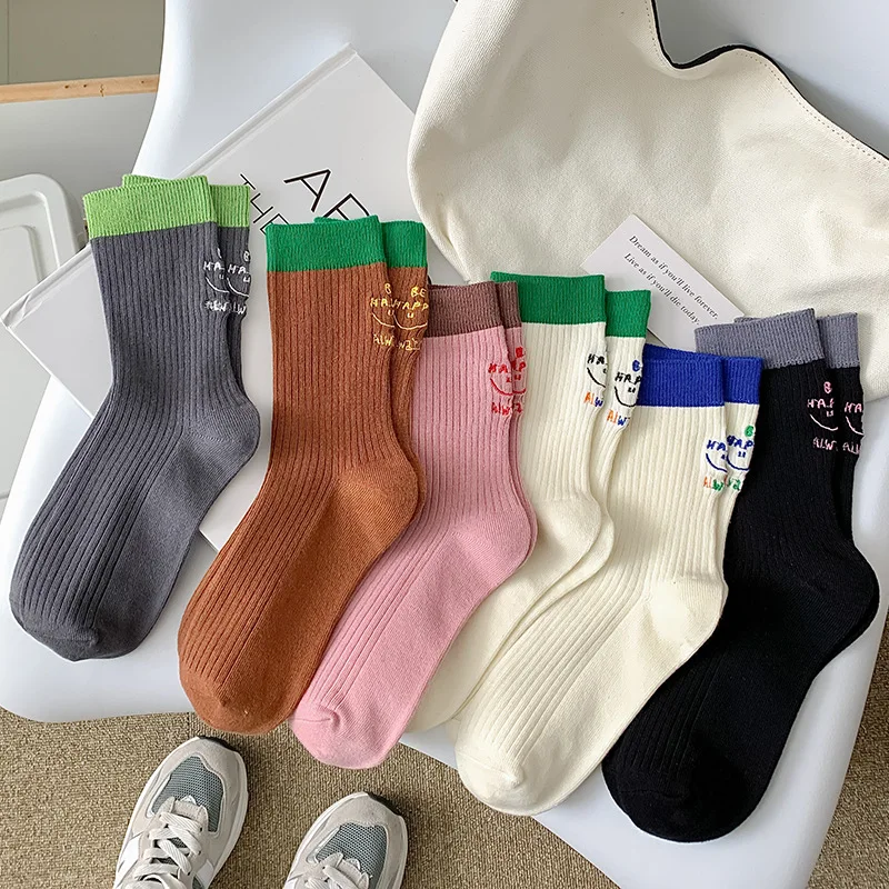 

Autumn and Winter New Embroidered Socks Women's Mid-tube Socks Sports Leisure Long Cotton Socks