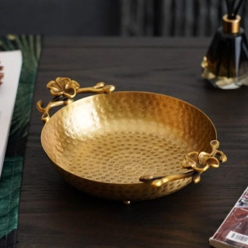 Vintage Brass Decor Tray Handmade Plum Blossom Pattern Snack & Jewelry Organizer Creative Luxury Desktop Display for Home Decor