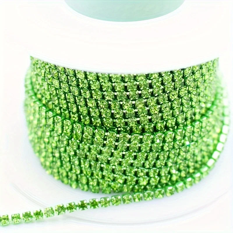 

10Yards/roll Lt.Peridot Rhinestones Chain Lt.Peridot Bottom SS6-SS16 Sew-On Glue-On For Clothes Garment Accessories trim Chain