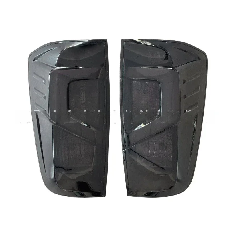 

Suitable for 15-22 Nissan Navarra tail lights NAVARA NP300 D23 LED tail lights, blackened models