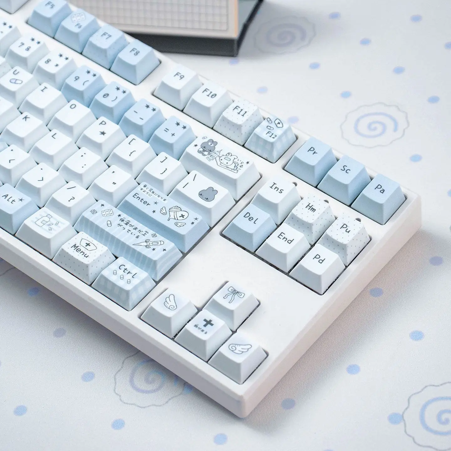 

Aqua diary keycap blue custom mechanical keyboard magnetic axis PBT sublimation original height