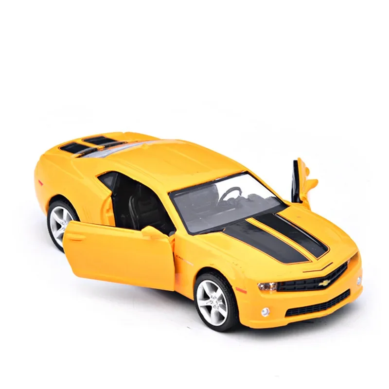 Chevrolet Camaro modelo de coche de juguete deportivo RMZ CiTY, vehículo en miniatura fundido a presión, Colección Pull Back, regalo para niños, 1:36