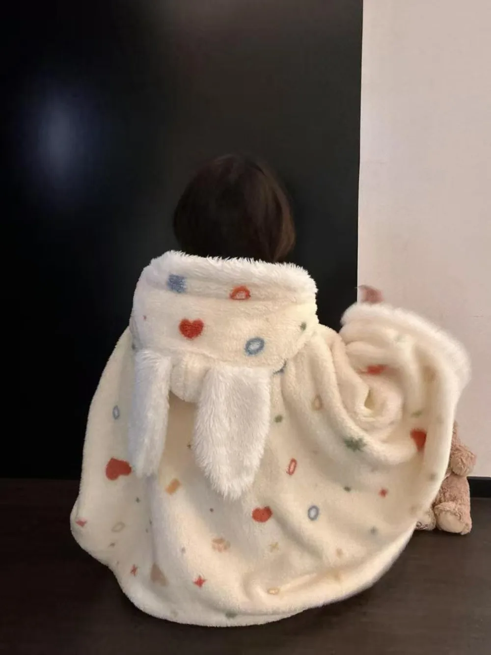 Pijamas de terciopelo Coral de conejo Miffy de dibujos animados para el hogar, pijamas gruesos de invierno con capucha para mantener el calor y la protección del frío