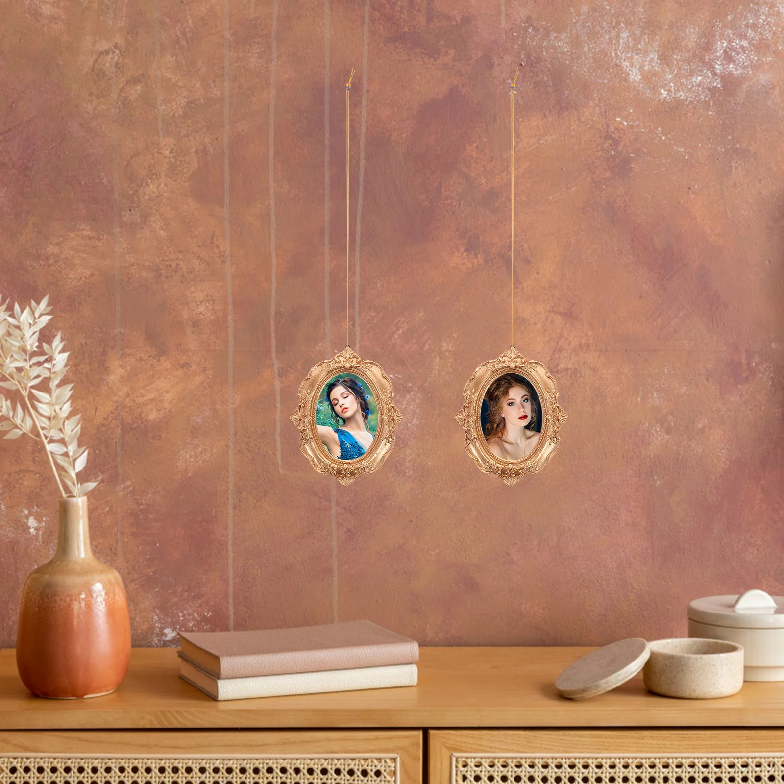 طقم إطار صورة عتيق مكون من قطعتين إطارات معلقة على الحائط باللون الذهبي الصغير لغرفة المعيشة وغرفة النوم وعرض صور فريد للمنزل الفني