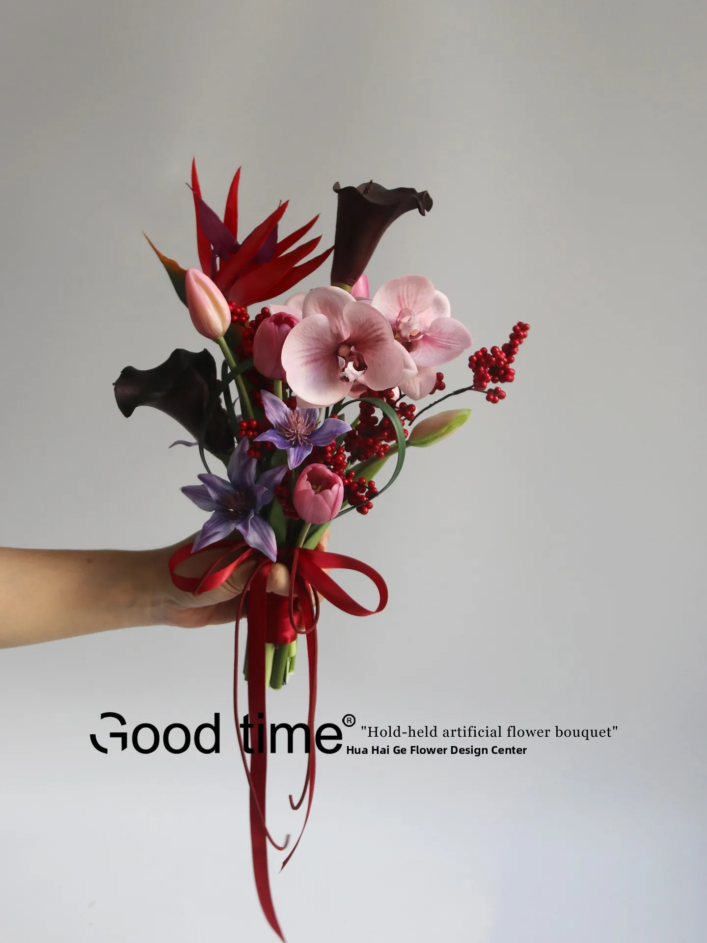 

Искусственные цветы Ele Simplici: букет из бархатцев и железной лианы для свадебной фотосессии и торжественных церемоний