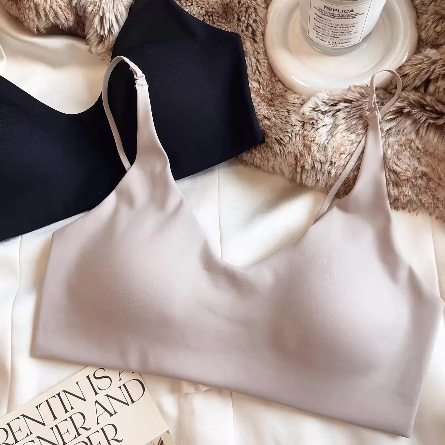 KUCLUT One-Piece Seamless Female Lingerie Push Up Women Sexy Brassiere Fashion Halter Underwear Ladies Beauty Back Pack