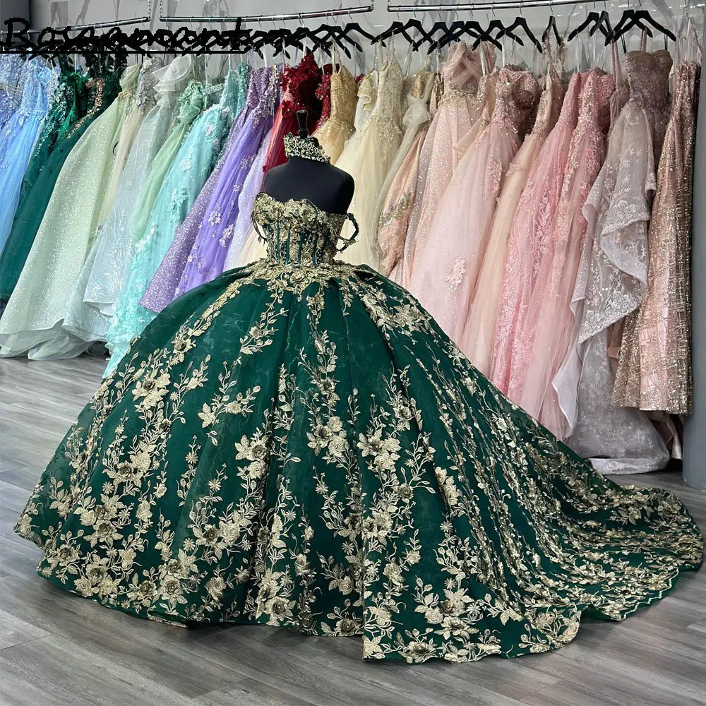 Vestido De baile De quinceañera con hombros descubiertos, verde esmeralda, apliques florales dorados, corsé De encaje, 15 Años