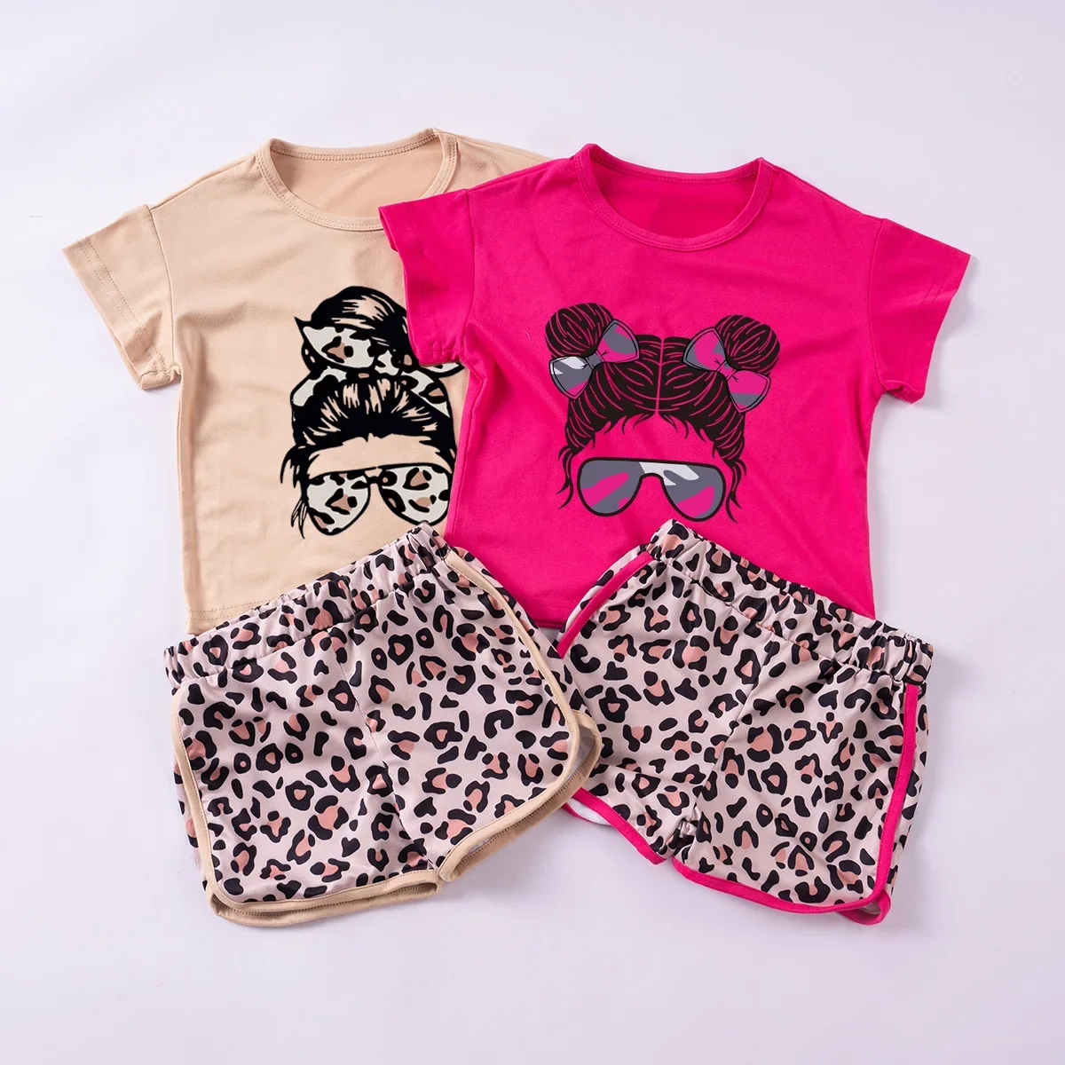 Summer Girls Fashion Cartoon Printing Short Sleeve + Leopard Print Shorts Two-piece Children\'s Daily Fashion Leisure Suit 0-5